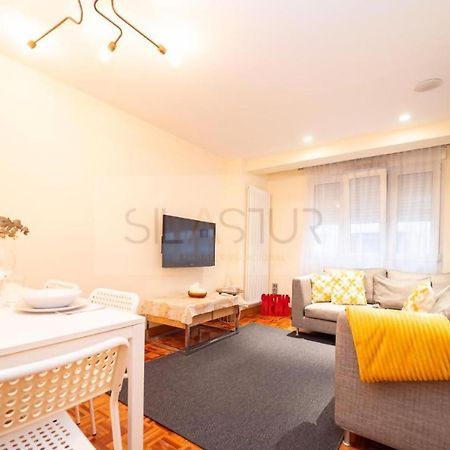 Apartamento Piso Barrio del Carmen Gijón Exterior foto