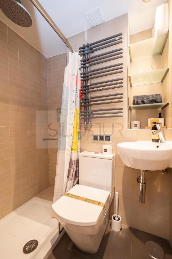 Apartamento Piso Barrio del Carmen Gijón Exterior foto